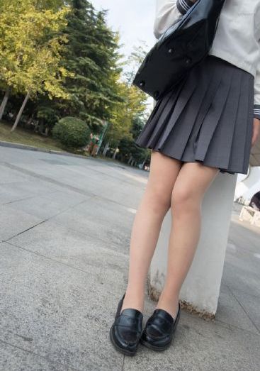 亚洲欧美图片区_无广告免费播放高清电影