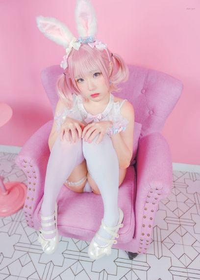 日韩美女热舞娇喘_BD国语在线观看高清