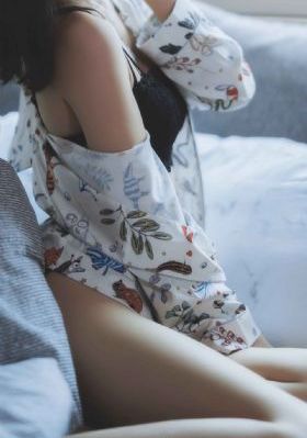 欧美春秋街拍男_1080动漫在线观看