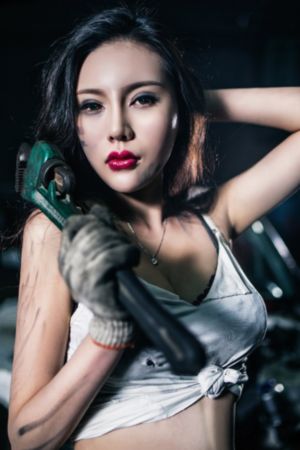 欧美美女性生活片_超清免费播放