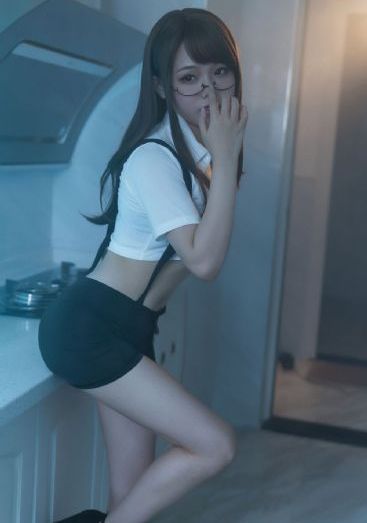 极品美女极度色诱视频在线_1080高清在线观看